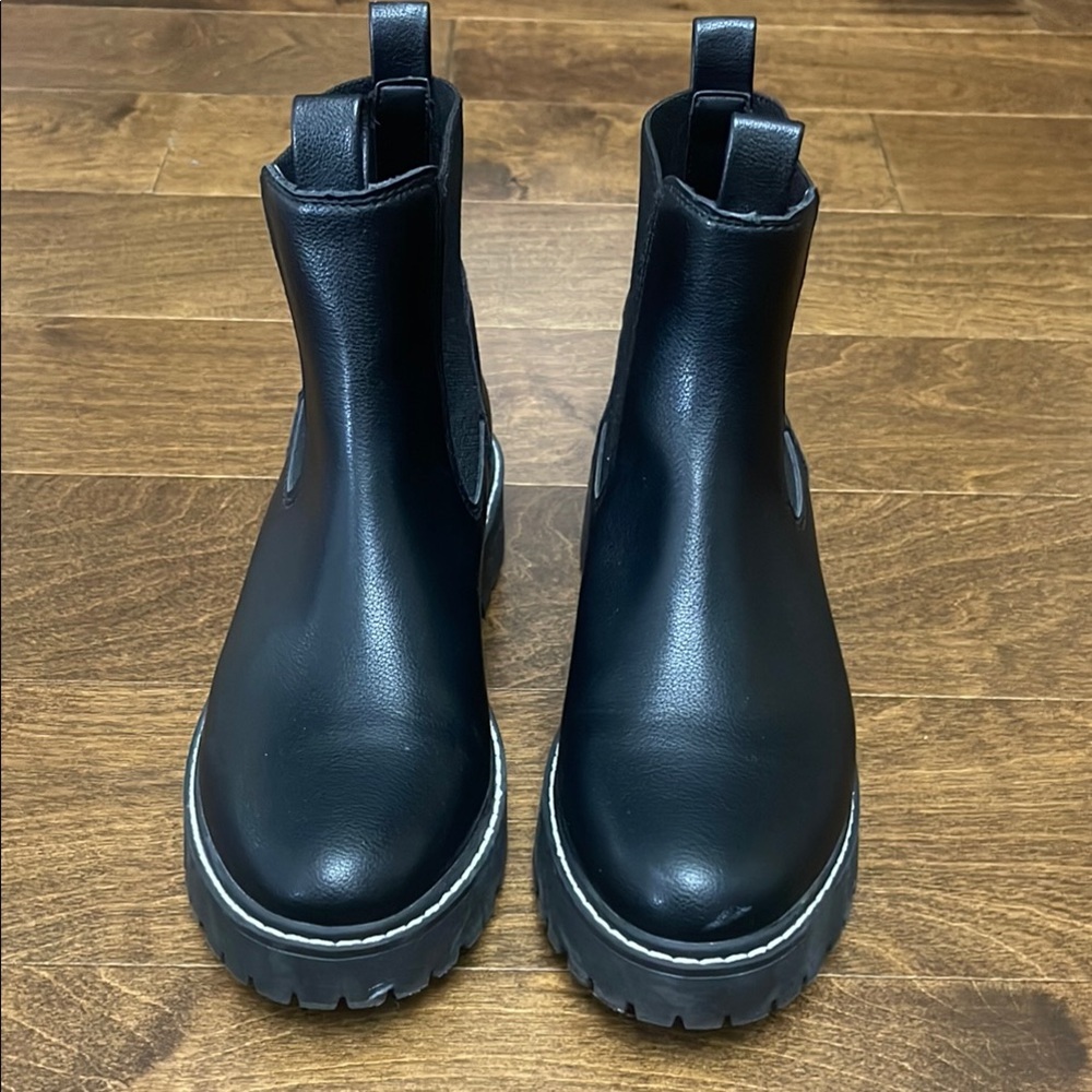Dv By Dolce Vita Leigha Boots